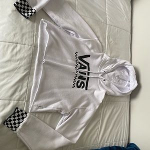 Vans cropped hoodie, good thick material, elastic at the end of sleeves